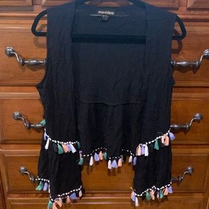 Black thin vest with colored tassels for detail